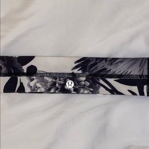 Lululemon headband